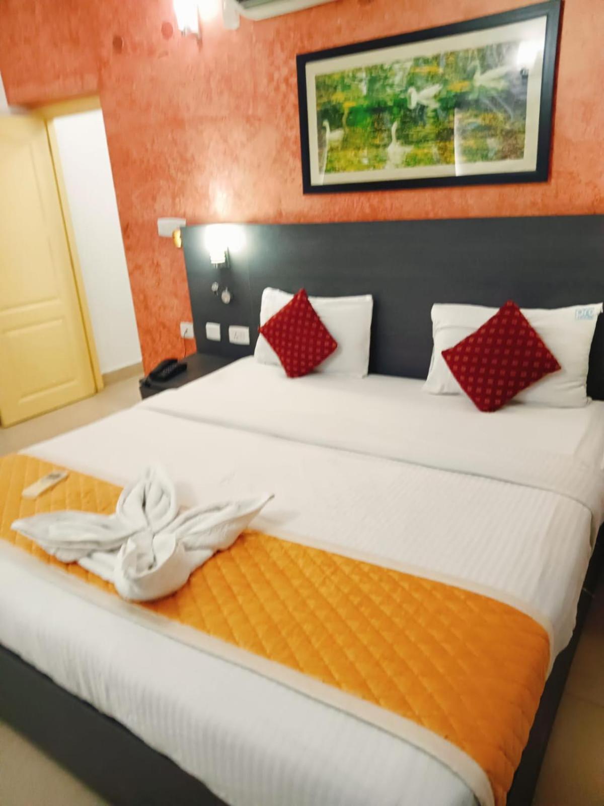 Stayeasy Tiruvanmiyur Chennai Dış mekan fotoğraf