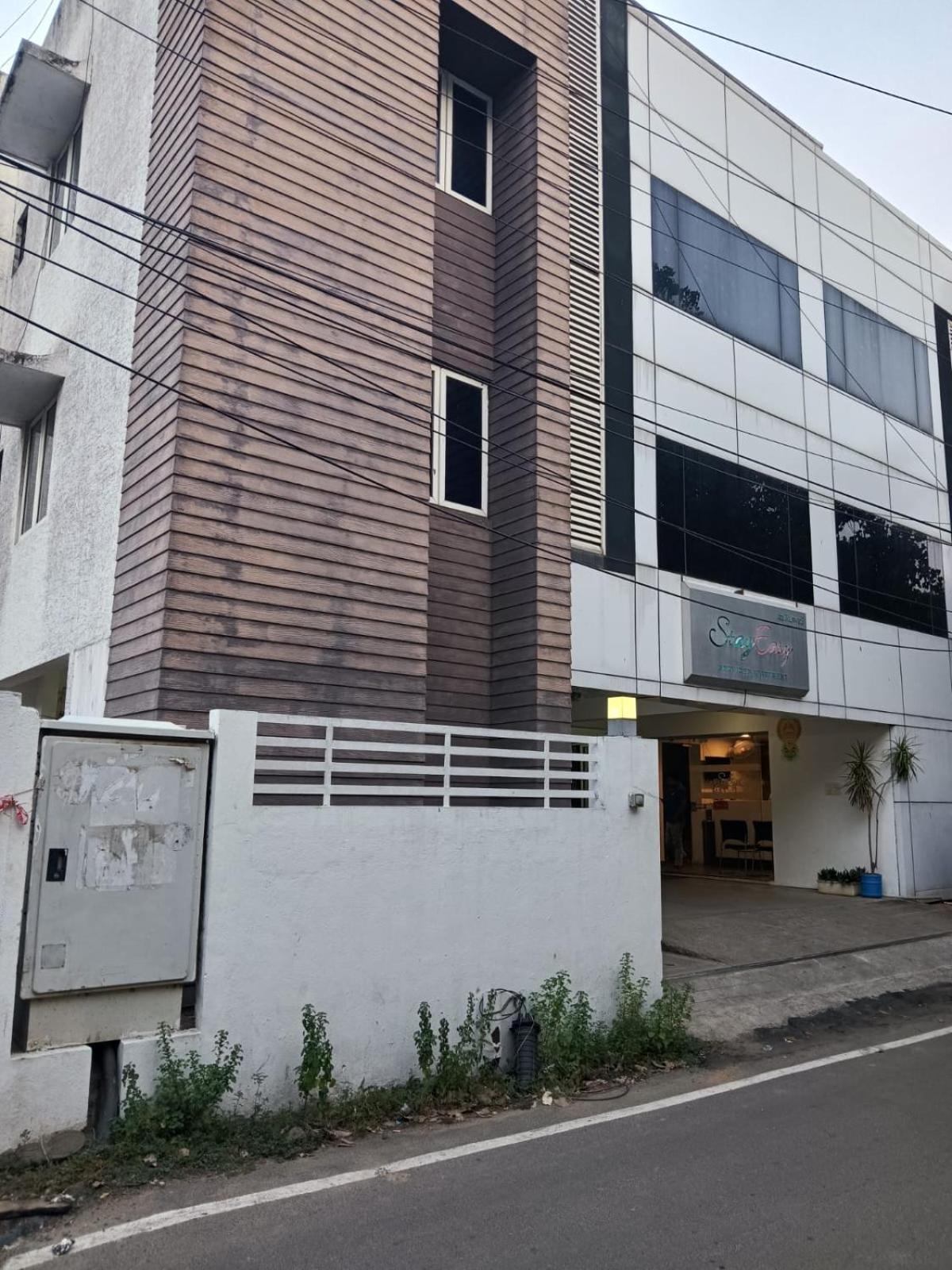 Stayeasy Tiruvanmiyur Chennai Dış mekan fotoğraf